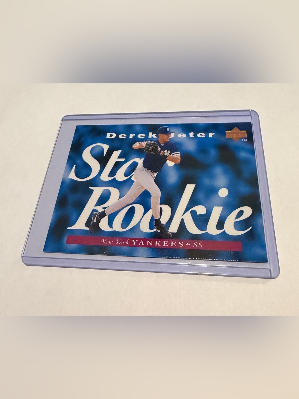 Derek Jeter 1995 RC Rookie Upper Deck Baseball Card #225 Vintage Collectible